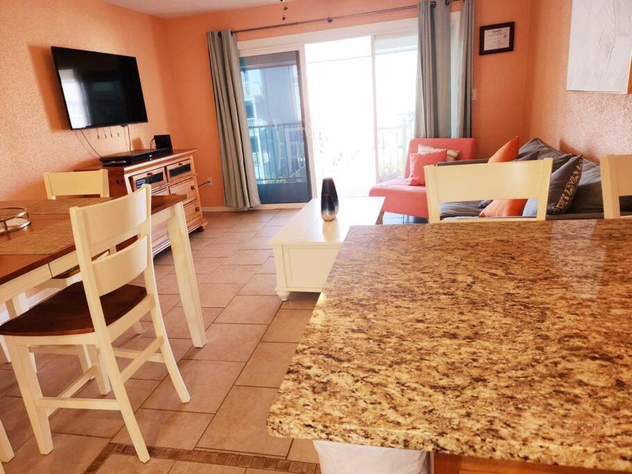 Beachfront Condo In Paradise 오션 시티 외부 사진