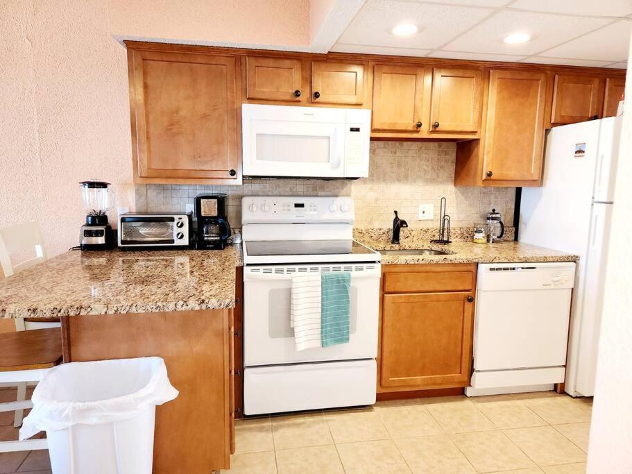 Beachfront Condo In Paradise 오션 시티 외부 사진
